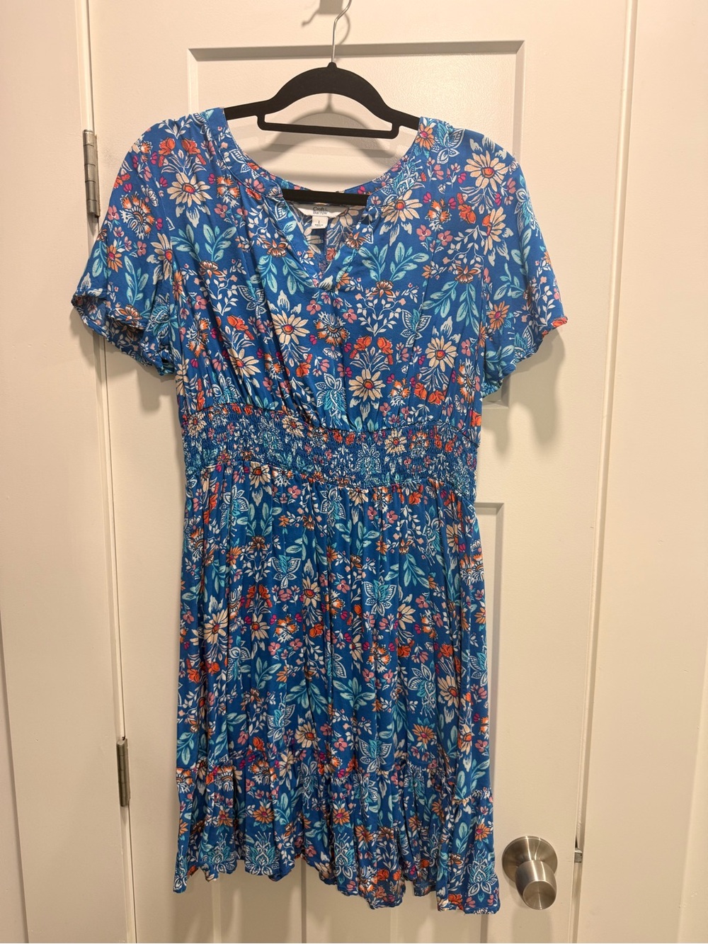 croft & barrow Blue Floral V‑Neck Smocked Waist Midi Dress